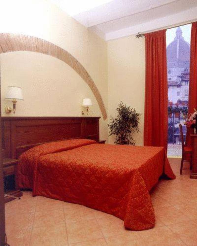 Hotel California 4*
