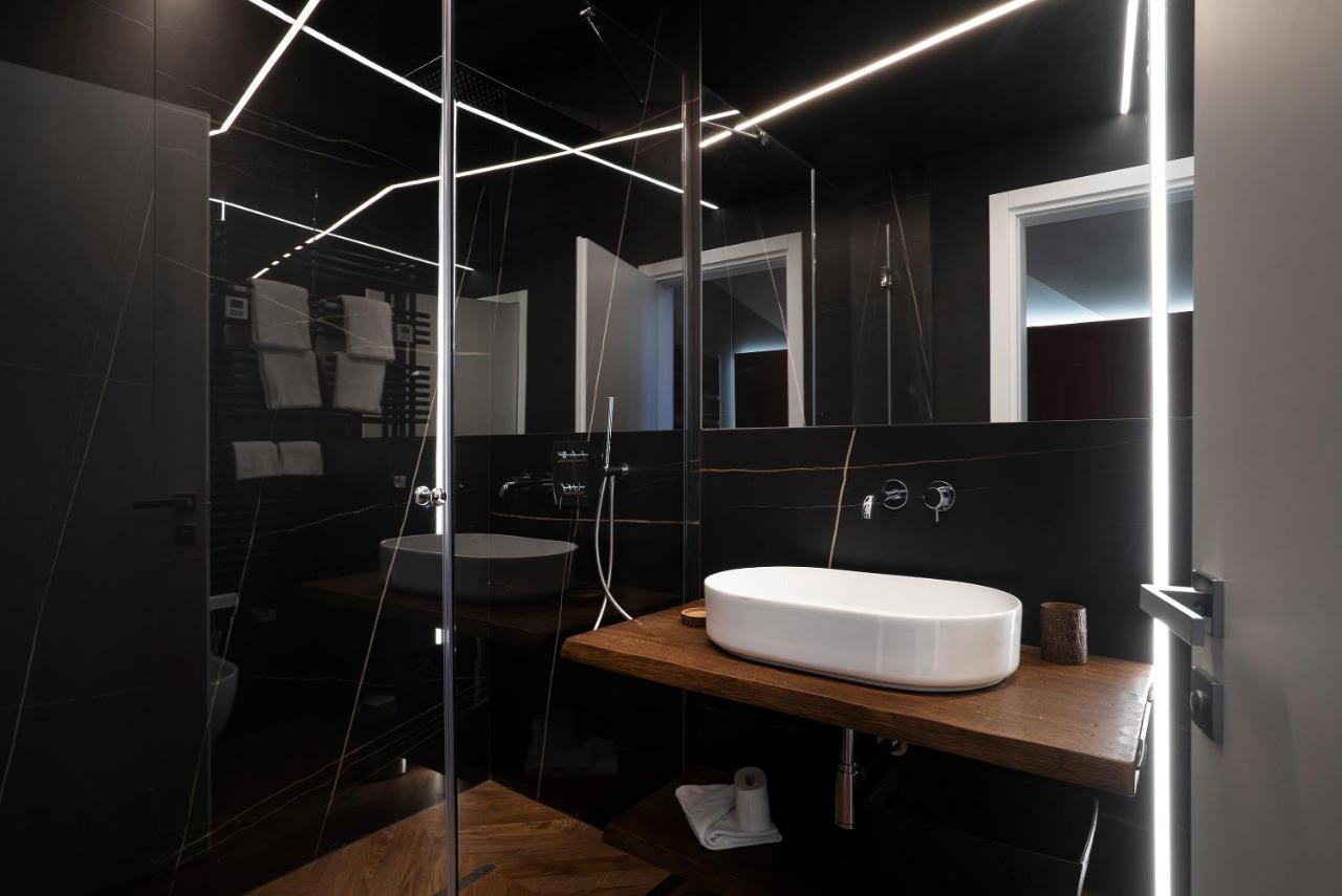 Artemide Guest house