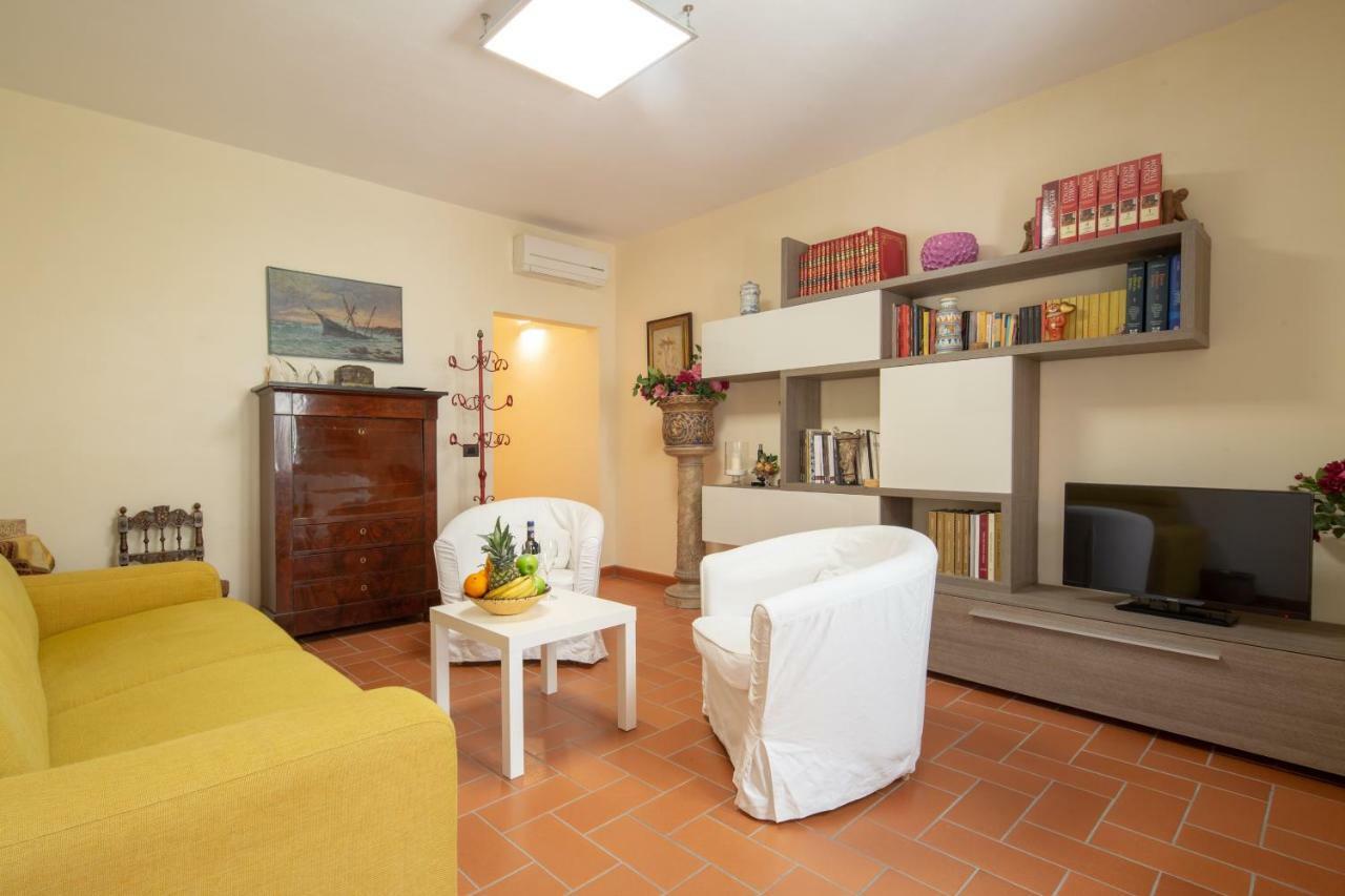 Macci Place *