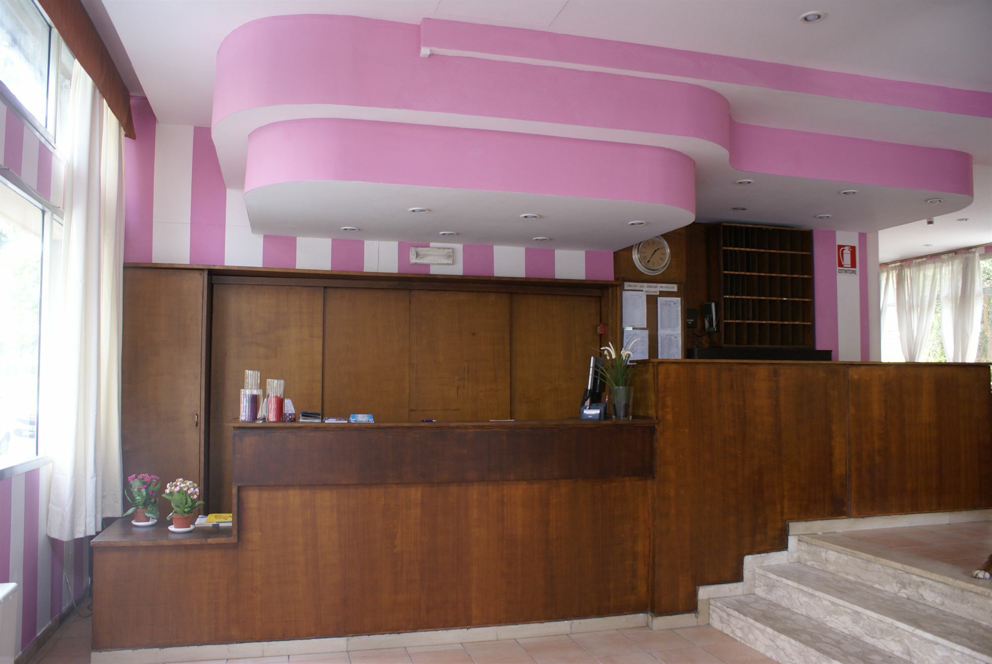 Real Ristorante E Pizzeria Parking Free !!!