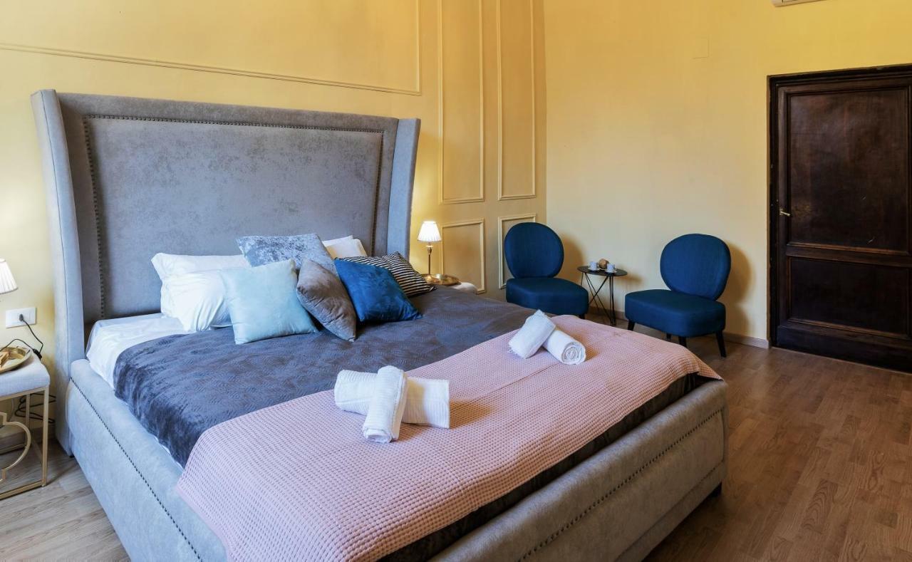 Apartamento Historic Center Palace - Huge 4 Bedrooms Santa Croce - By Likehomeflorence *