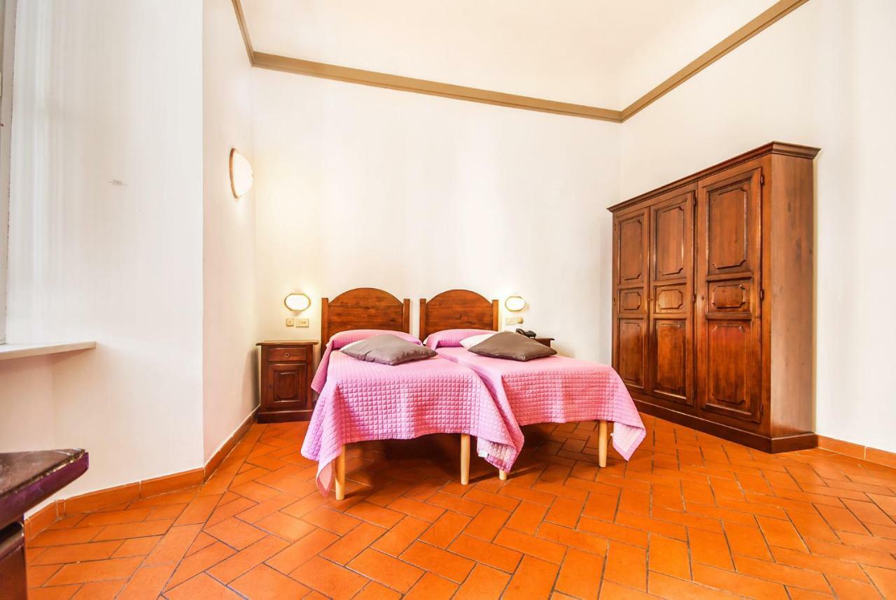 Costantini Hotel 2*