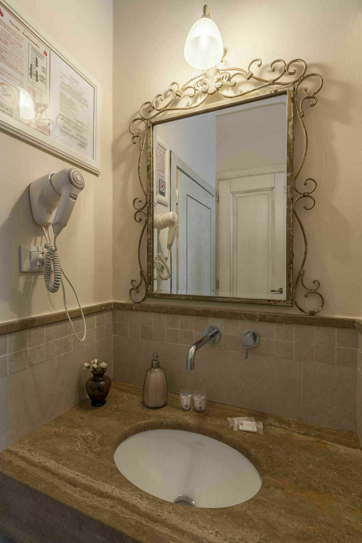 Pezzati Gasthuis 3*