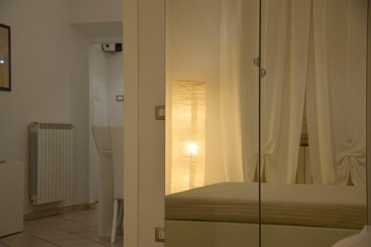 Appartement Caporali Palace Orsini Florence