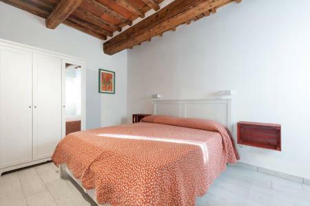 Casa Tradizionale Toscana *