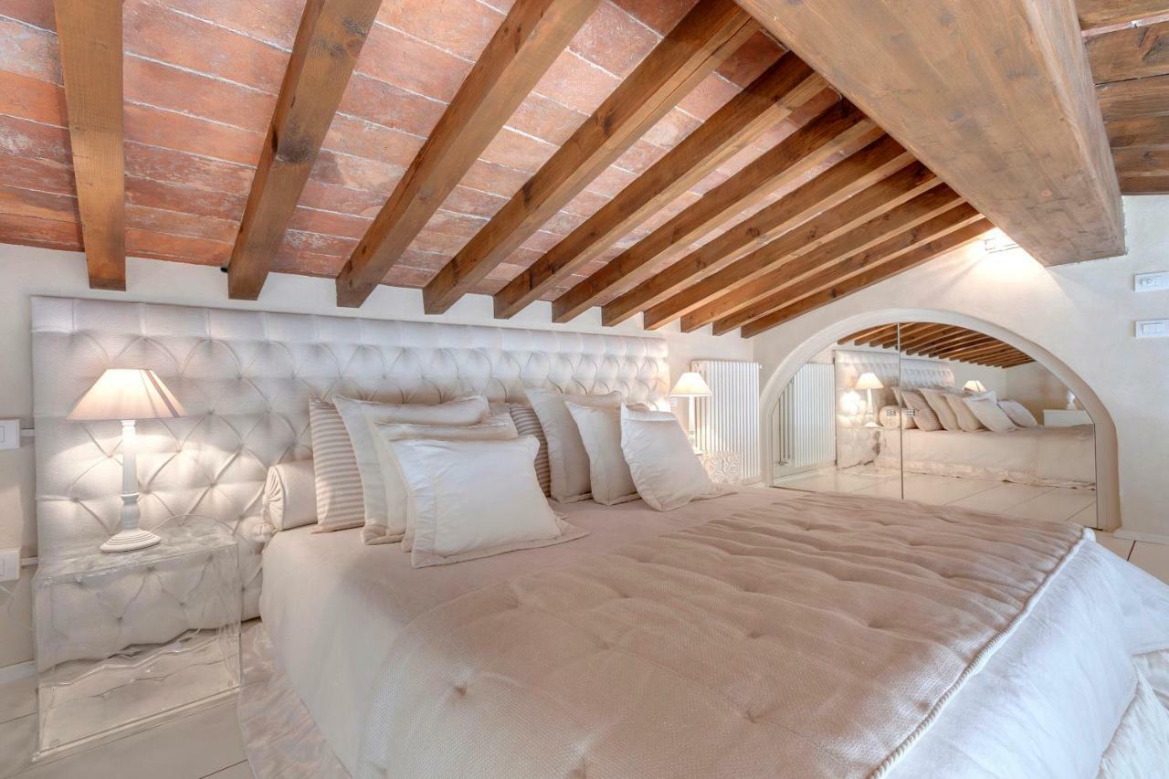 Loft Su Apartment *