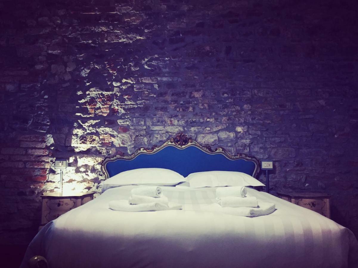 Velvet Loft - Santo Spirito Apartment