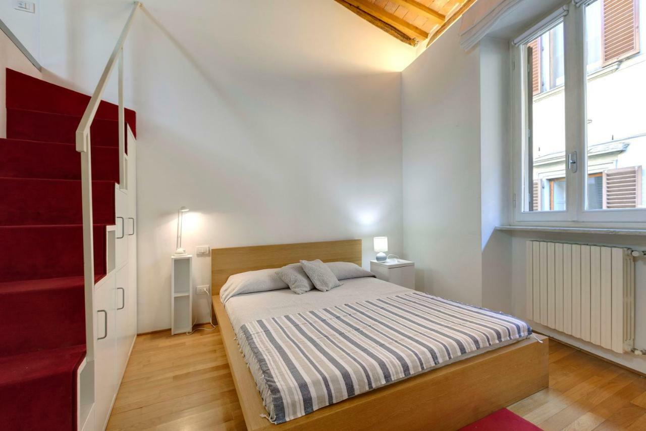 Finardi Apartment Florence