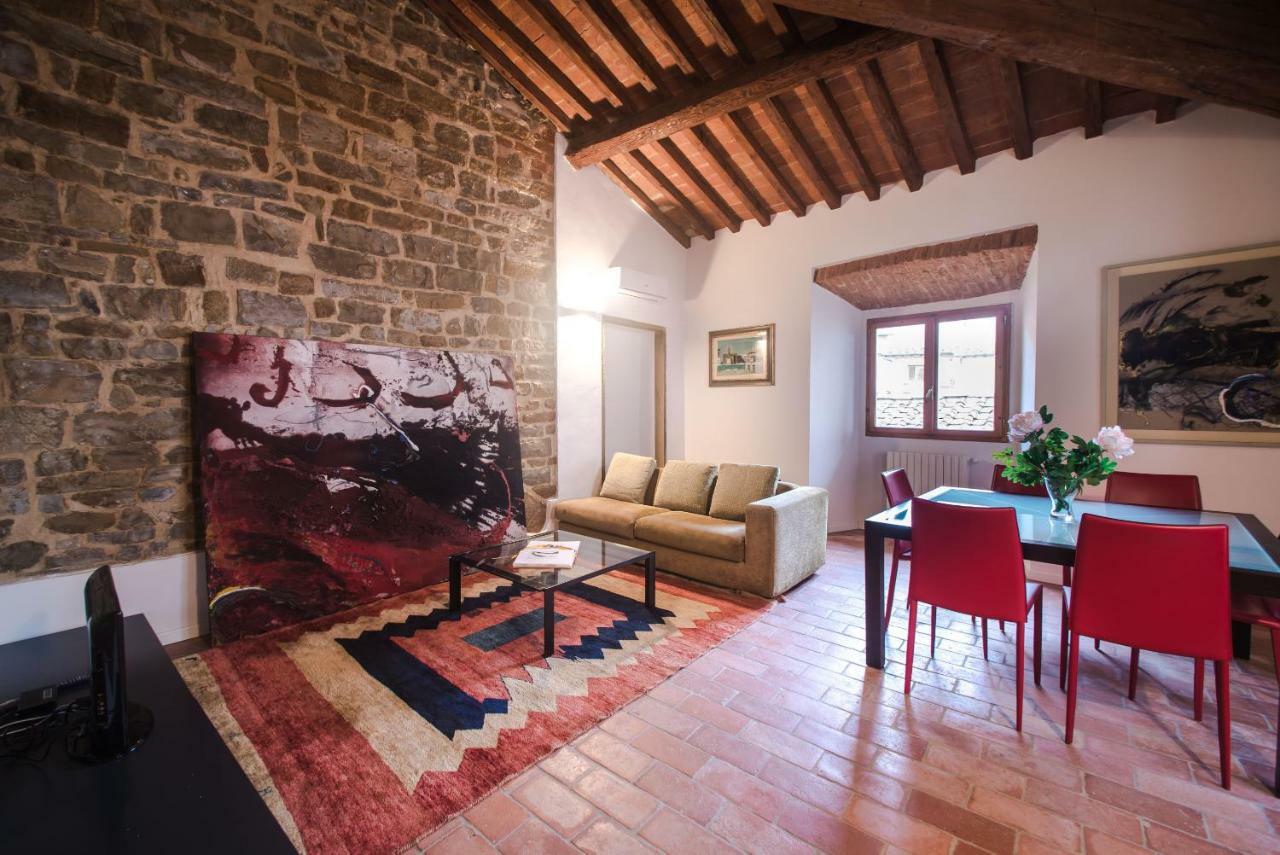 Location In Inviting Appartement *