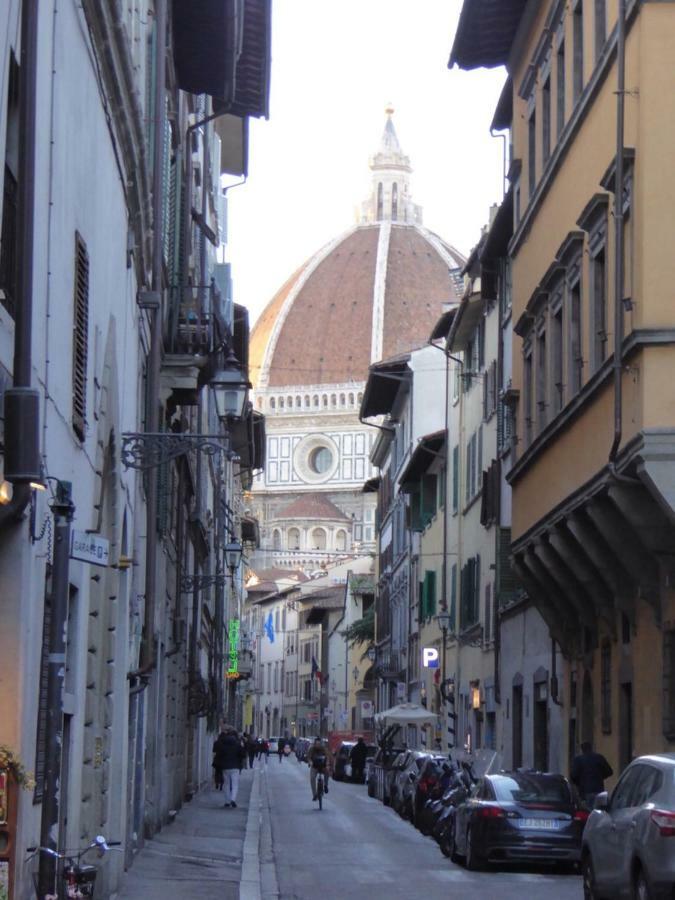 Arch Duomo - Florence
