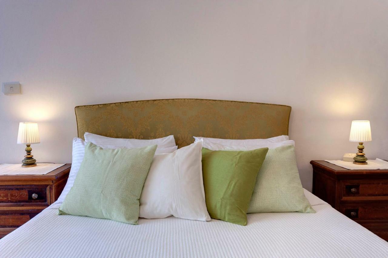 Historical Spectacular Arno View With Balcony From 12 Th Century. Apartamento *