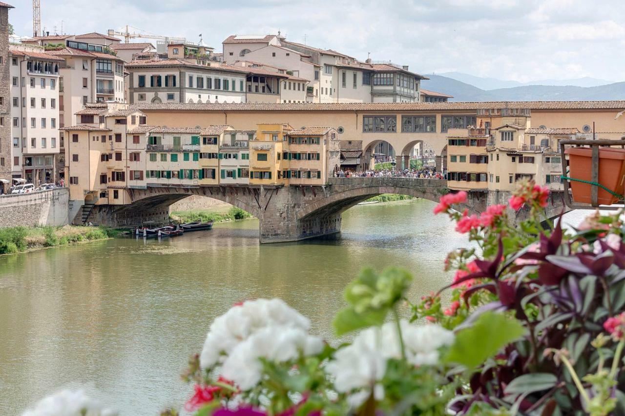 Historical Spectacular Arno View With Balcony From 12 Th Century. * Florença