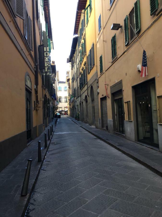 Centro Amorino Con Terrazzo * Florenz