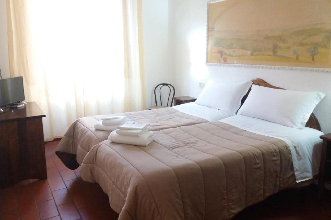 Hotel Airone