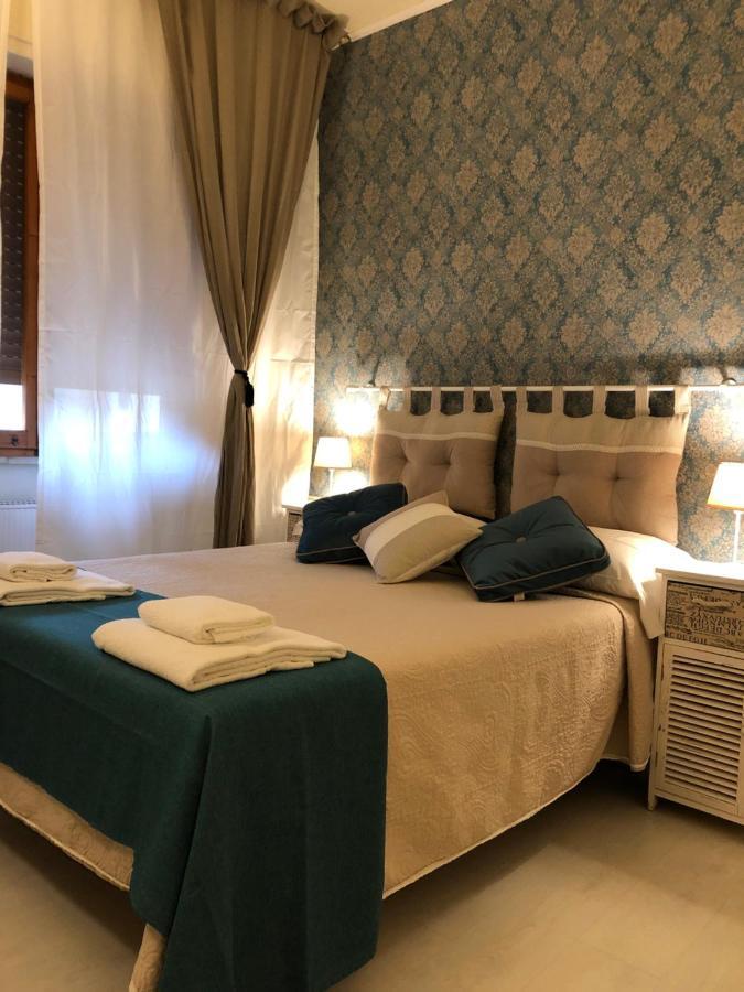 Aura House Guest house *