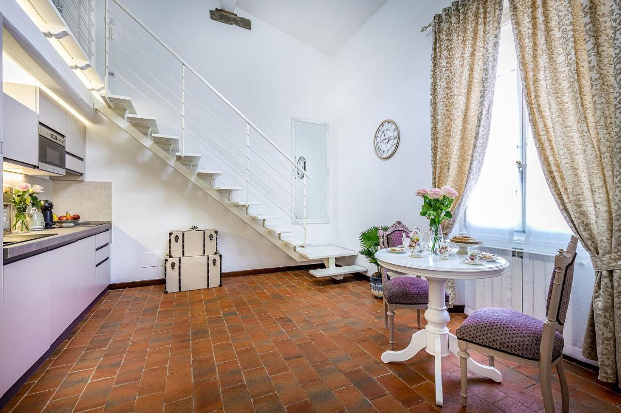 The House Of Books Appartement