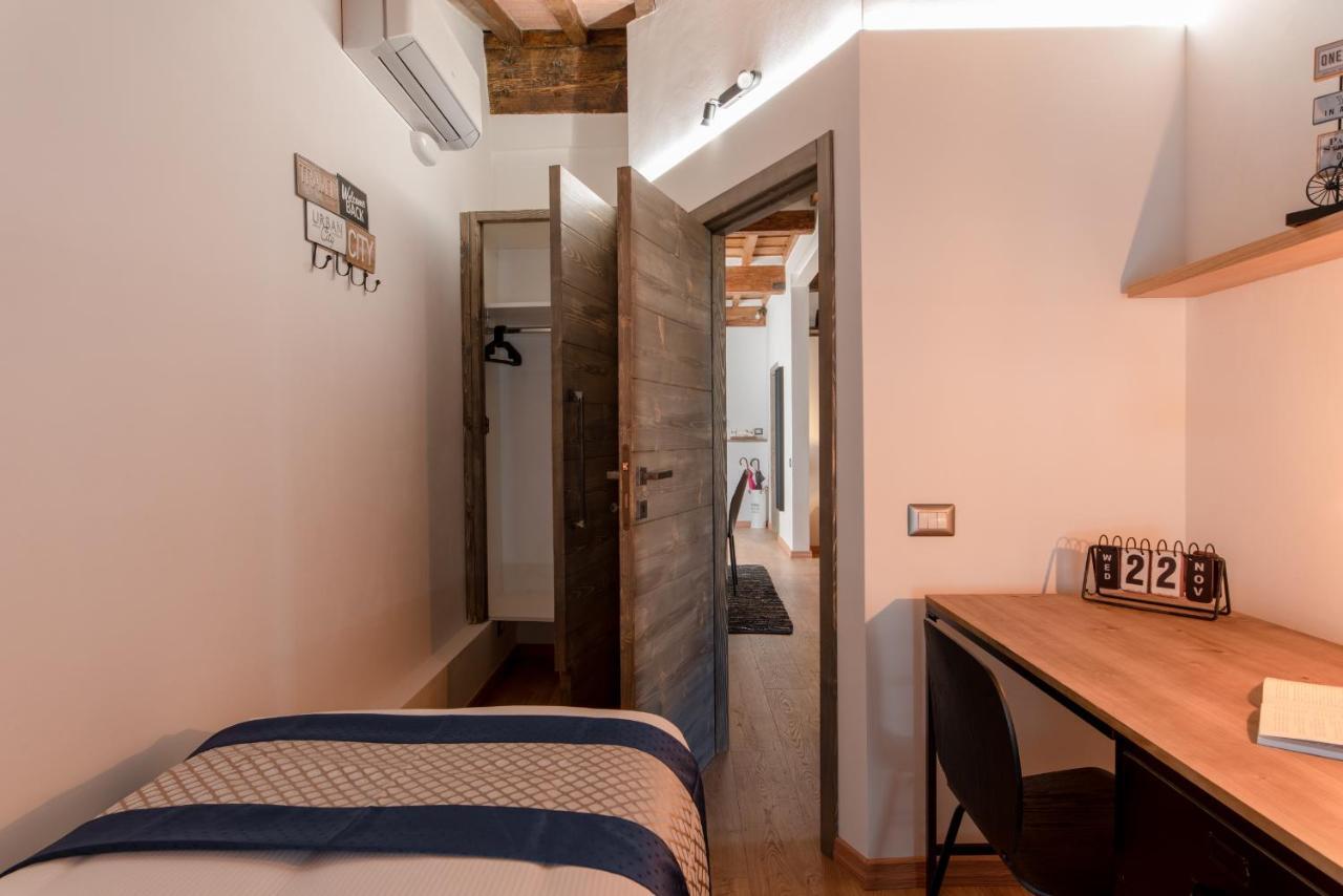 Santa Trinita - Flo Appartement *