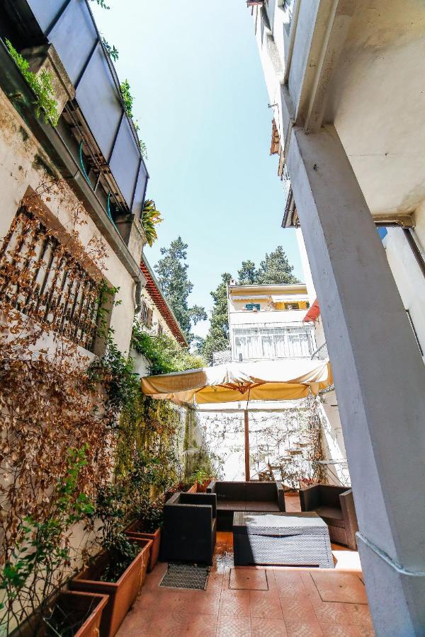 Traditional Close To The Duomo - Private Yard! Florence
