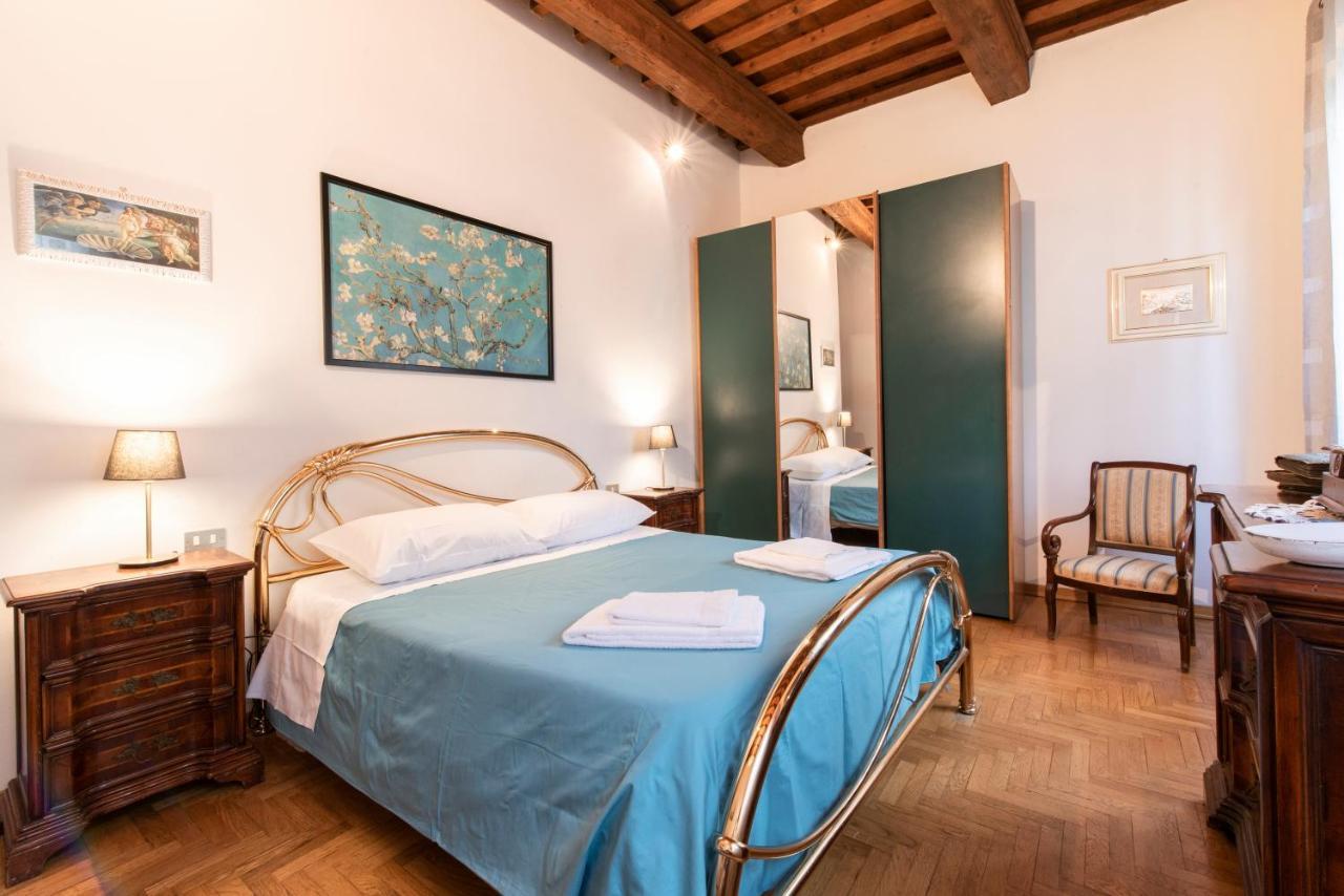 Appartement Pepi Dining At The Sunrise Florence