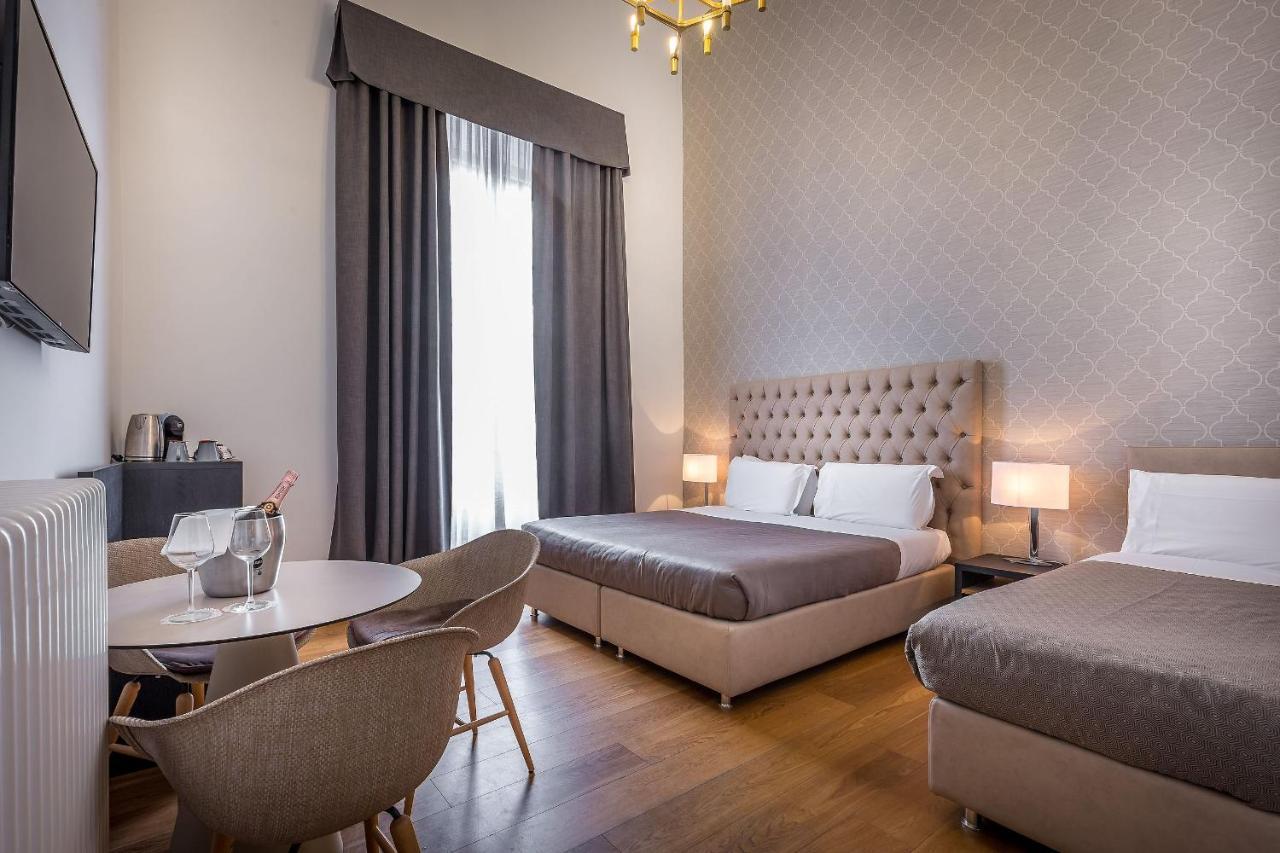 Bed & Breakfast Residenza D'epoca Al Numero 8 Florence
