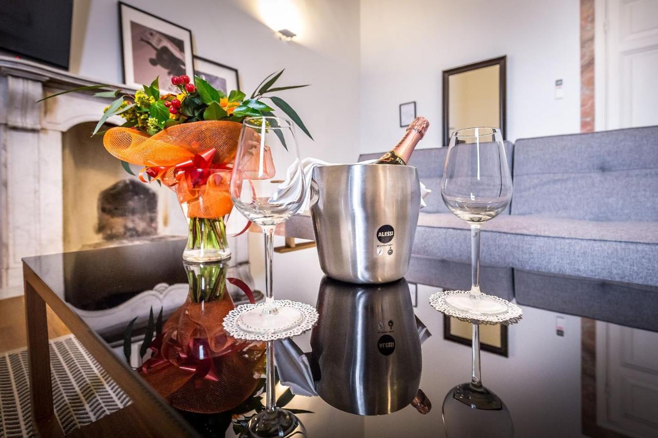 Residenza D'epoca Al Numero 8 Bed & Breakfast Florence