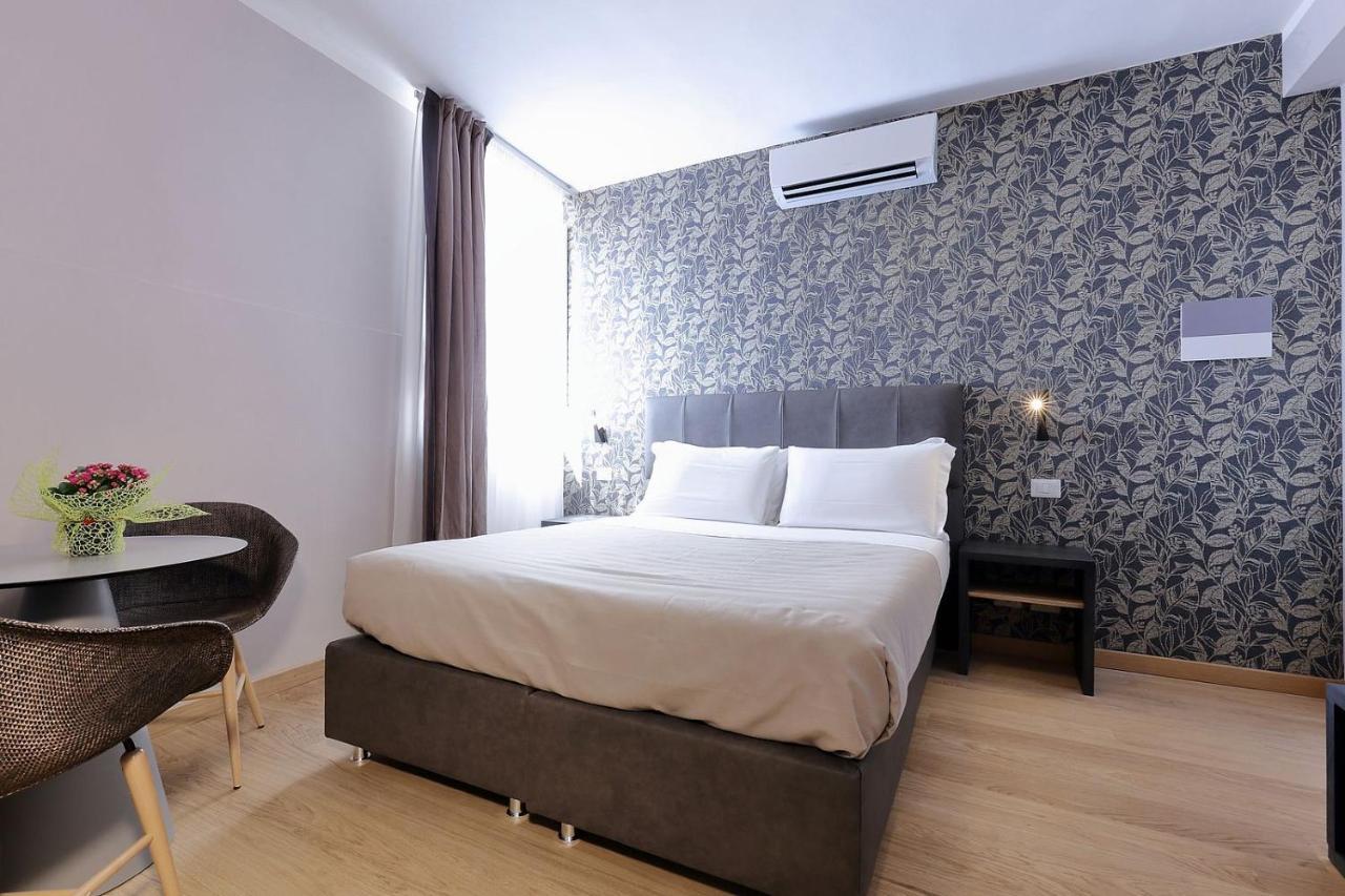 Bed & Breakfast Residenza D'epoca Al Numero 8 Florence