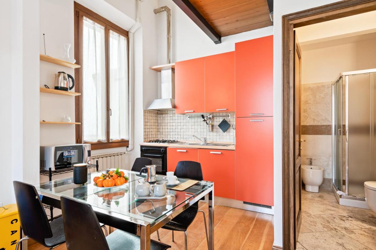 Apartment Rifredi & Dalmazia Modern Loft Florence